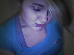 Wisconsin menina se masturbando com sextoy parte 1 - nicolo33
