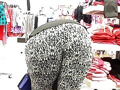 Suculenta jiggly negra bunda grande dobra no sears...